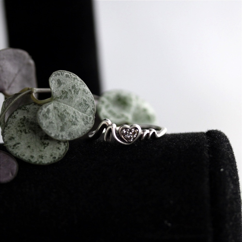 Pandora Sterling Silver Mom Heart Ring Love You Forever Script Size 6 52 190829